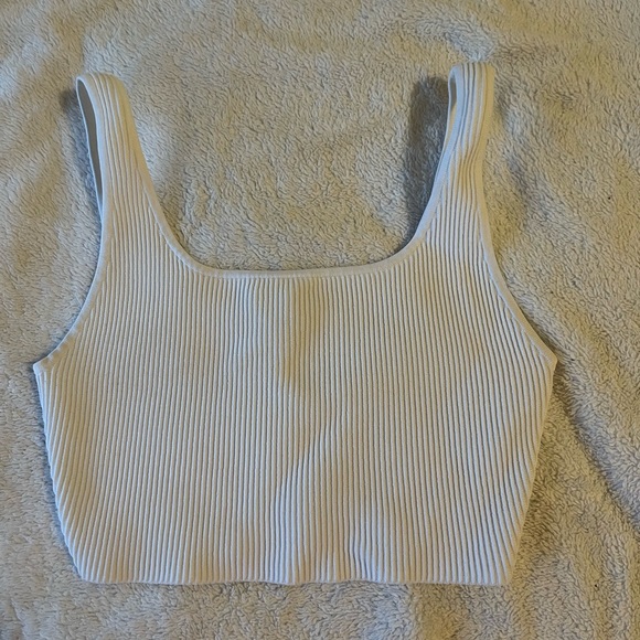 Babaton crop top - Picture 1 of 2